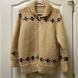 Vintage handmade Woll Cowichan Zipper Cardigan Sweater